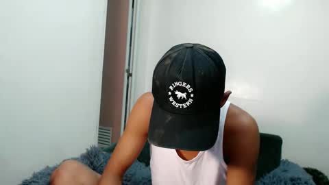 Snapshot of urdreamboy_clarin chatting on June 7, 2026, 7:45 am urdreamboy_clarin online show from June 7, 2026, 7:45 am