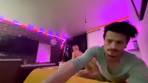 UrFavoriteDreamTeam online show from February 23, 2026, 11:18 am