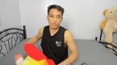 urfucker_vinz online show from February 14, 2026, 11:56 pm