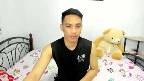 urfucker_vinz online show from March 2, 2026, 4:58 am