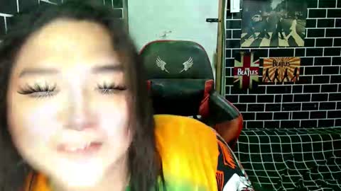 Dimple online show from November 29, 2025, 9:01 am