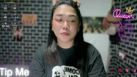 Snapshot of urgirl_dimple chatting on June 15, 2026, 9:22 am Dimple online show from June 15, 2026, 9:22 am