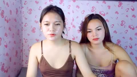 Snapshot of urhot_maxine chatting on June 3, 2026, 2:03 am urhot_maxine online show from June 3, 2026, 2:03 am