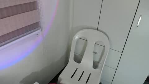 urhotangela online show from November 10, 2025, 9:14 pm