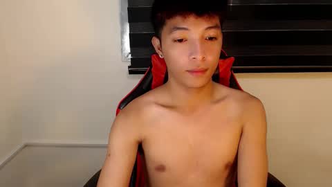 Snapshot of urhotethanxx chatting on November 6, 2025, 11:15 pm Ethan online show from November 6, 2025, 11:15 pm