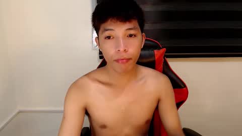 Snapshot of urhotethanxx chatting on November 13, 2025, 3:22 pm Ethan online show from November 13, 2025, 3:22 pm