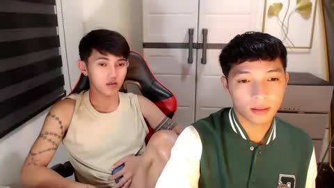 Snapshot of urhotethanxx chatting on April 12, 2026, 2:55 pm Ethan online show from April 12, 2026, 2:55 pm