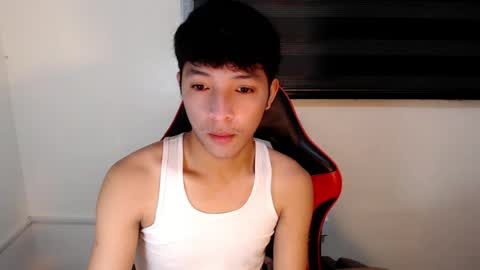 Snapshot of urhotethanxx chatting on July 18, 2026, 12:15 am Ethan online show from July 18, 2026, 12:15 am