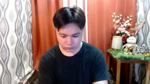 urhunky_ivan online show from December 29, 2024, 4:38 am