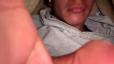 Uriel sgueme en ig  online show from May 23, 2026, 3:01 am