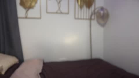 Snapshot of urkatiecookie chatting on April 27, 2026, 1:47 am Amira online show from April 27, 2026, 1:47 am