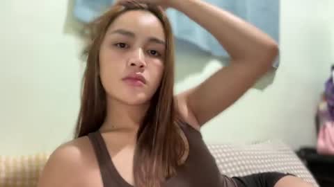 Snapshot of urkatiecookie chatting on July 27, 2026, 2:29 am Amira online show from July 27, 2026, 2:29 am