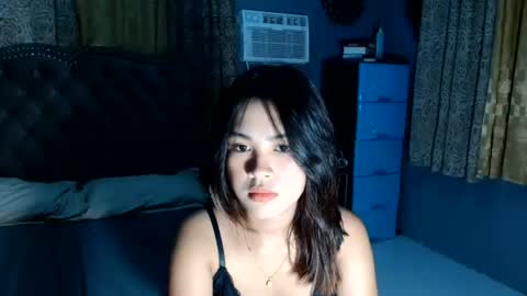 Snapshot of urlady_mia chatting on July 17, 2026, 11:50 am Mia online show from July 17, 2026, 11:50 am