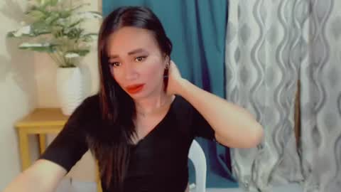 Snapshot of urlovely_che chatting on July 14, 2026, 2:16 am urlovely_che online show from July 14, 2026, 2:16 am