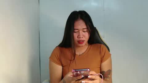 Sofie online show from October 13, 2025, 6:08 pm