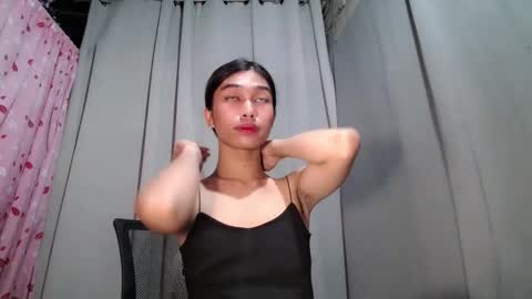 urloverjasmine_xx online show from April 27, 2026, 3:54 pm
