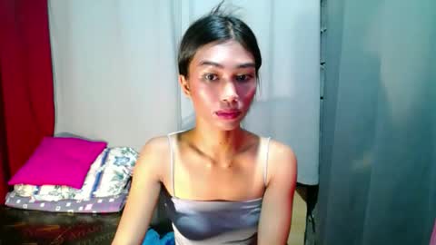 Snapshot of urloverjasmine_xx chatting on June 5, 2026, 9:48 am urloverjasmine_xx online show from June 5, 2026, 9:48 am