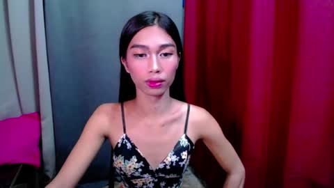 Snapshot of urloverjasmine_xx chatting on July 23, 2026, 7:17 am urloverjasmine_xx online show from July 23, 2026, 7:17 am