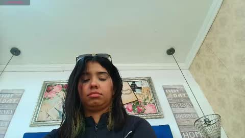 Love online show from November 21, 2025, 3:54 pm