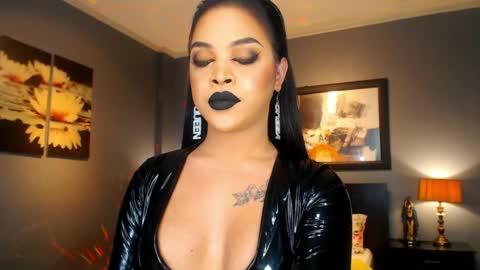 UrMajestyTyra online show from April 8, 2026, 1:38 am