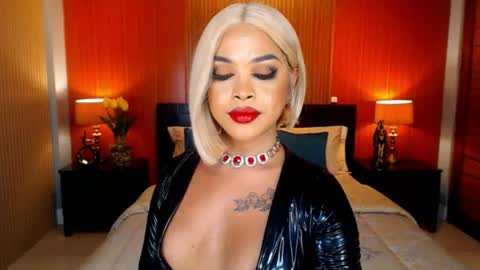 Snapshot of urmajestytyra chatting on June 22, 2026, 3:25 am UrMajestyTyra online show from June 22, 2026, 3:25 am