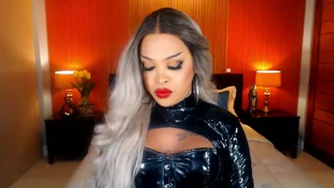 Snapshot of urmajestytyra chatting on June 28, 2026, 6:19 am UrMajestyTyra online show from June 28, 2026, 6:19 am