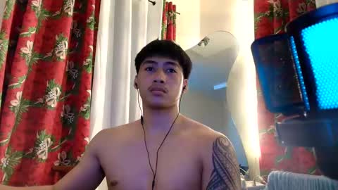 Snapshot of urnatty_guy chatting on May 13, 2026, 4:48 pm ander online show from May 13, 2026, 4:48 pm