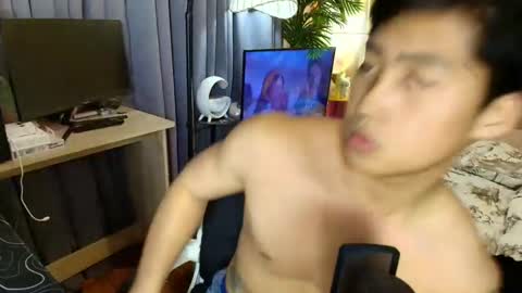 Snapshot of urnatty_guy chatting on May 29, 2026, 6:17 pm ander online show from May 29, 2026, 6:17 pm