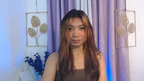 urpinay_sandra69 online show from February 21, 2026, 10:38 am