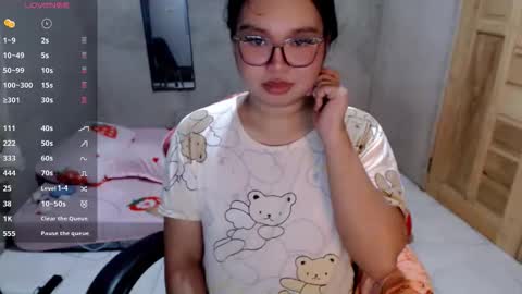 Jane online show from November 10, 2025, 4:06 pm