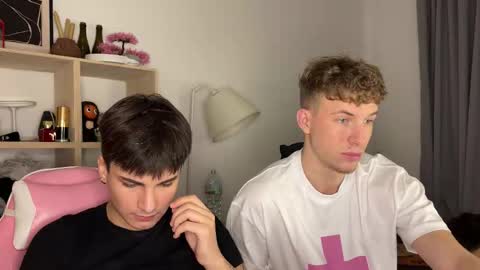 ursaotome online show from December 1, 2025, 10:37 pm