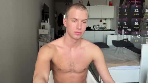 ursaotome online show from February 13, 2026, 9:27 am