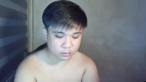 Snapshot of urscott_asiandestroyer chatting on February 21, 2026, 6:42 pm Miguel online show from February 21, 2026, 6:42 pm
