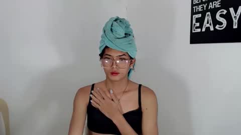 Snapshot of ursexy_diamondcum chatting on February 27, 2026, 7:41 am RAZ online show from February 27, 2026, 7:41 am