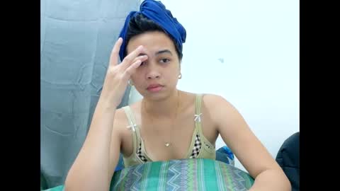 Snapshot of ursexy_pinay_skinny chatting on April 20, 2026, 5:32 am im jenny online show from April 20, 2026, 5:32 am