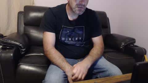 Snapshot of urslav75 chatting on October 7, 2025, 5:37 am urslav75 online show from October 7, 2025, 5:37 am