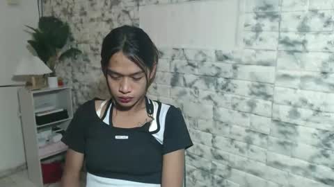 ursweetchesax online show from February 9, 2026, 5:11 am
