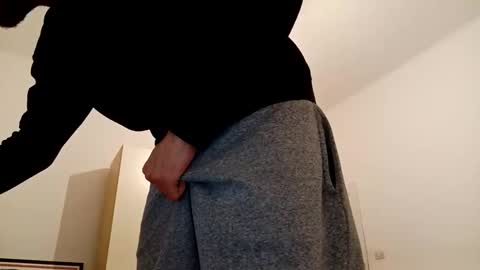 ursweetdreamx online show from February 22, 2026, 9:35 pm