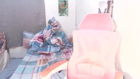 Snapshot of ursweetjena chatting on February 9, 2026, 12:09 pm JEN online show from February 9, 2026, 12:09 pm