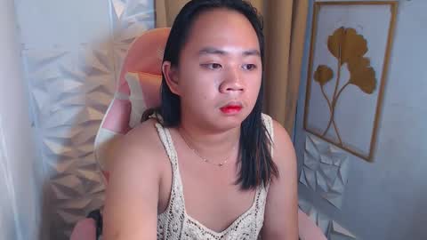 KITTY online show from September 29, 2025, 12:32 pm