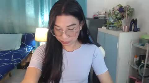 Ashley Kate Mateo Gray online show from September 9, 2025, 11:32 am