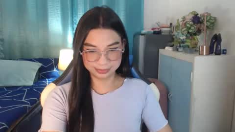 Ashley Kate Mateo Gray online show from September 17, 2025, 8:38 am