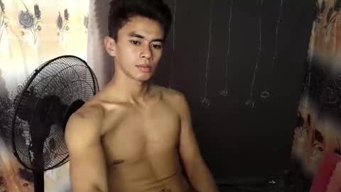 urwild_fuckerxx online show from January 18, 2026, 2:48 am