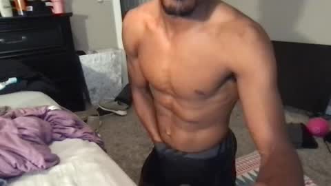 Snapshot of urwivesaffair chatting on December 6, 2024, 5:55 pm Urwivesaffair online show from December 6, 2024, 5:55 pm