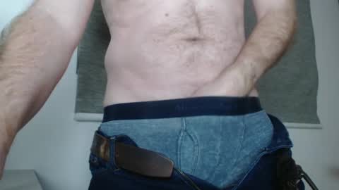 Snapshot of us5030 chatting on January 1, 2025, 11:40 pm US5030 online show from January 1, 2025, 11:40 pm