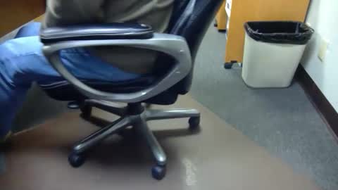 useemie online show from April 13, 2026, 6:24 pm