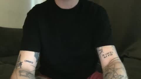 uwantitno online show from November 2, 2025, 6:16 am