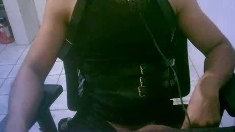 Snapshot of uwustudio chatting on July 19, 2026, 10:46 pm Daddy online show from July 19, 2026, 10:46 pm