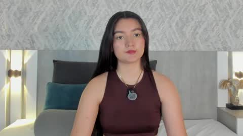 Snapshot of vaalentina_lux chatting on June 15, 2026, 4:42 pm Vaalentina Lux online show from June 15, 2026, 4:42 pm