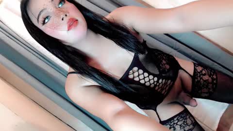 JESS - DONT FORGET TO FOLLOW ME AND GIVE ME THUMBS UP online show from November 7, 2025, 8:58 am